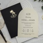 Siyah Zarflı Zarif Oval Davetiye