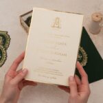 Keten Zarflı Yeşil Monogram Davetiye
