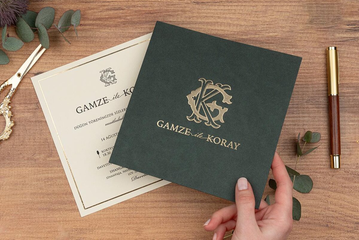 Zümrüt Yeşili Zarflı Kare Lüks Davetiye - Görsel 2