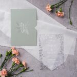 Gümüş Floral Desenli Şeffaf Davetiye