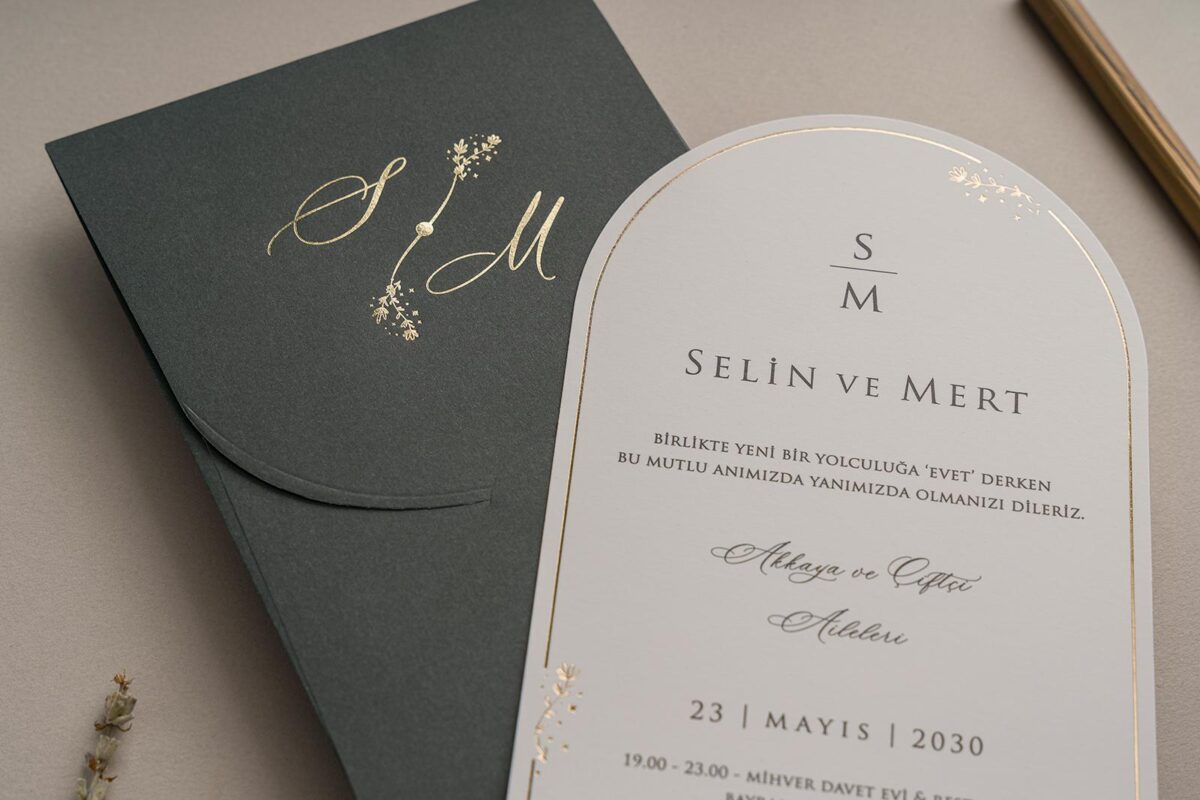 Koyu Yeşil Zarflı Modern Oval Davetiye - Görsel 2