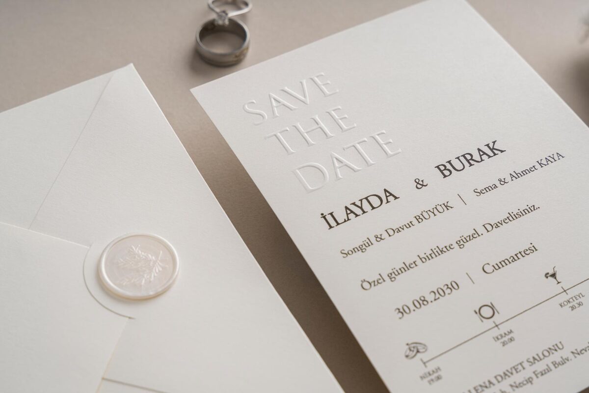 "Save the Date" Kabartmalı Sade Davetiye - Görsel 2